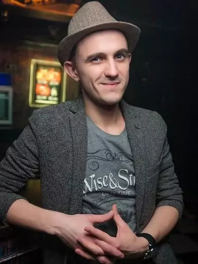 Moderator Wladimir Pjatnizkij – Foto 1