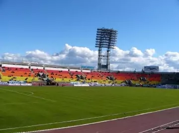 Stadion «Sibirski Neftjanik»