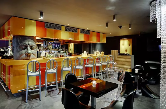 Domina St. Petersburg — Bar «Nove»