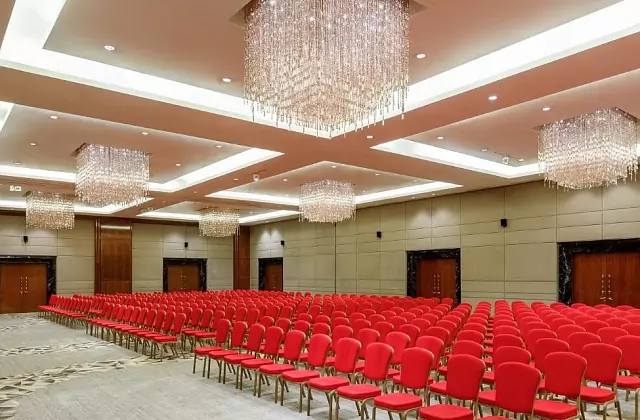 Lotte Hotel Moscú — Sala «Kristall»