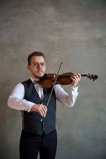 Violinista Vladimir Kusakin