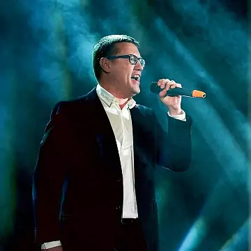 Vocalista Vitaly Fefelov
