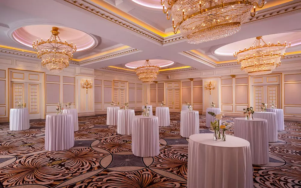 The Carlton Moscow (ehemals Ritz-Carlton) — Ballsaal — Foto 1