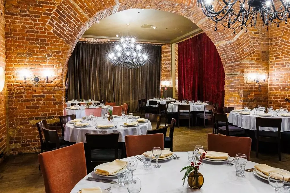 Palace Bridge Hotel — Restaurant principal — photo 1