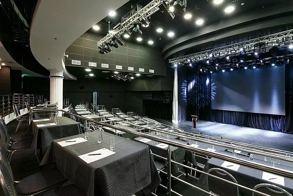 Borodino Congress Hotel — Sala de conciertos «Borodino Congress Hall» — foto 1