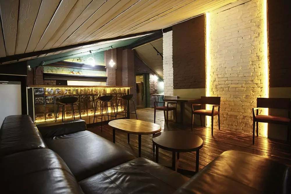 Laspb — Duty Free loft – Foto 1