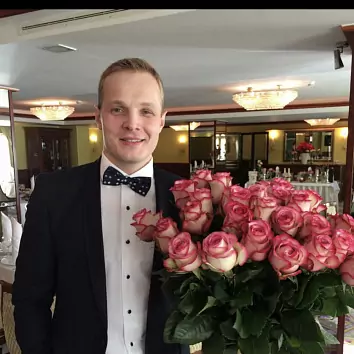 Ведущий Григорий Порошенко