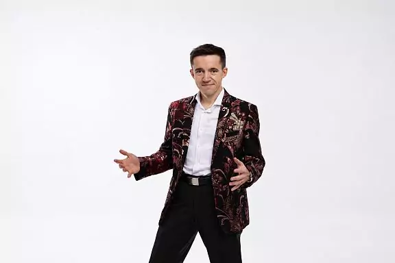 Певец Сергей Ватутин