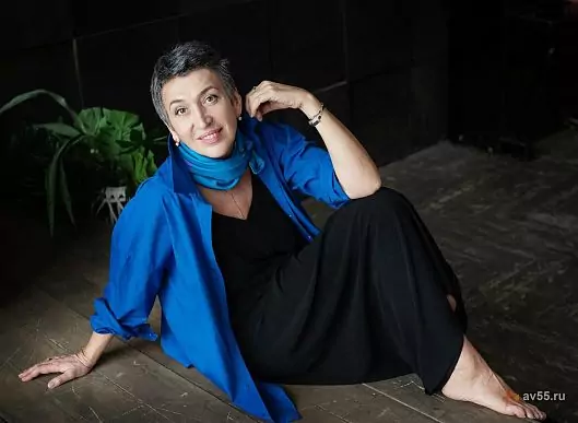 Oradora sobre oratoria Elena Laskavaya