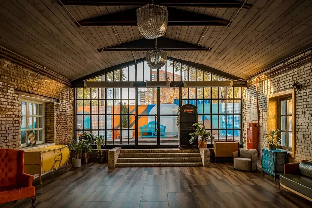 LOFT HALL #4 — Cindy — photo 1