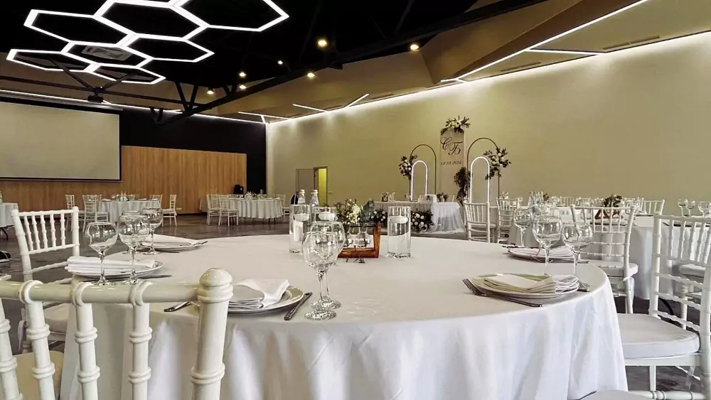 GOPARK HOTEL — Salon — 照片1
