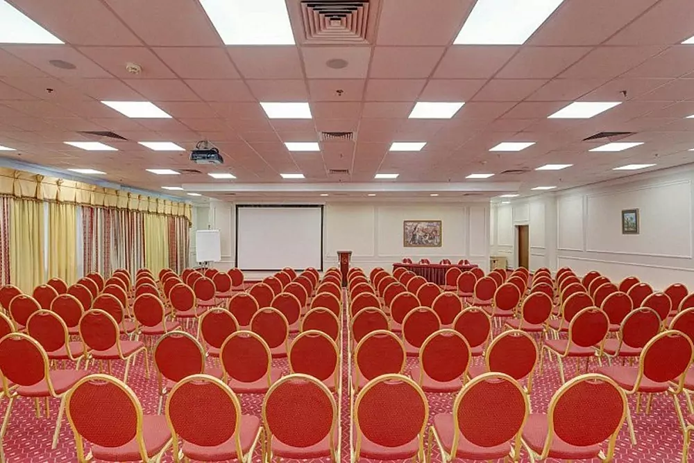 Borodino Congress Hotel — Sala de conferencias «Bagration» — foto 1
