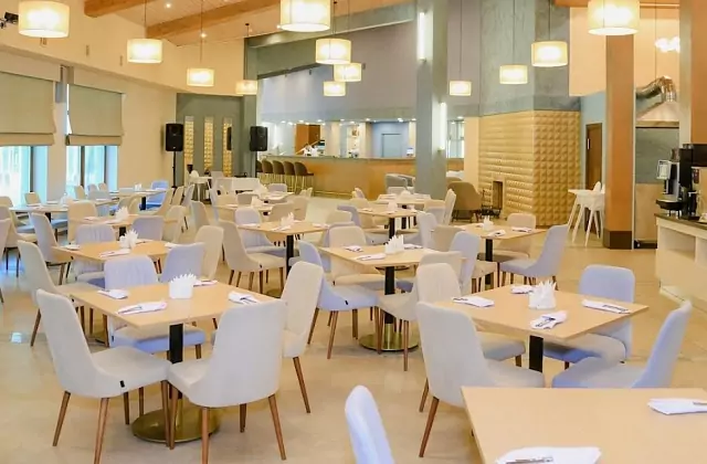 Parc-hôtel « Metchta » — restaurant