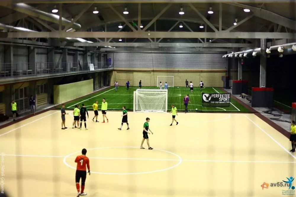 Sportzentrum „Fußballfabrik“ – Foto 1