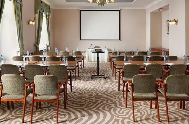 Отель «Будапешт» — зал «Меньшиков»