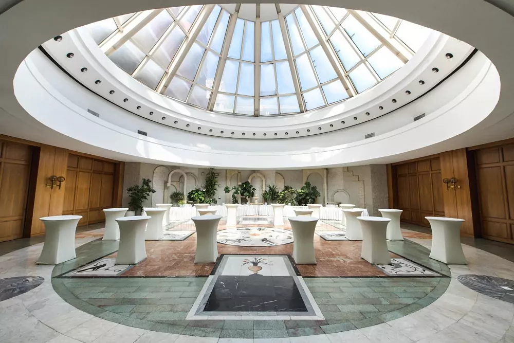 President-Otel — Beyaz Salon — fotoğraf 1