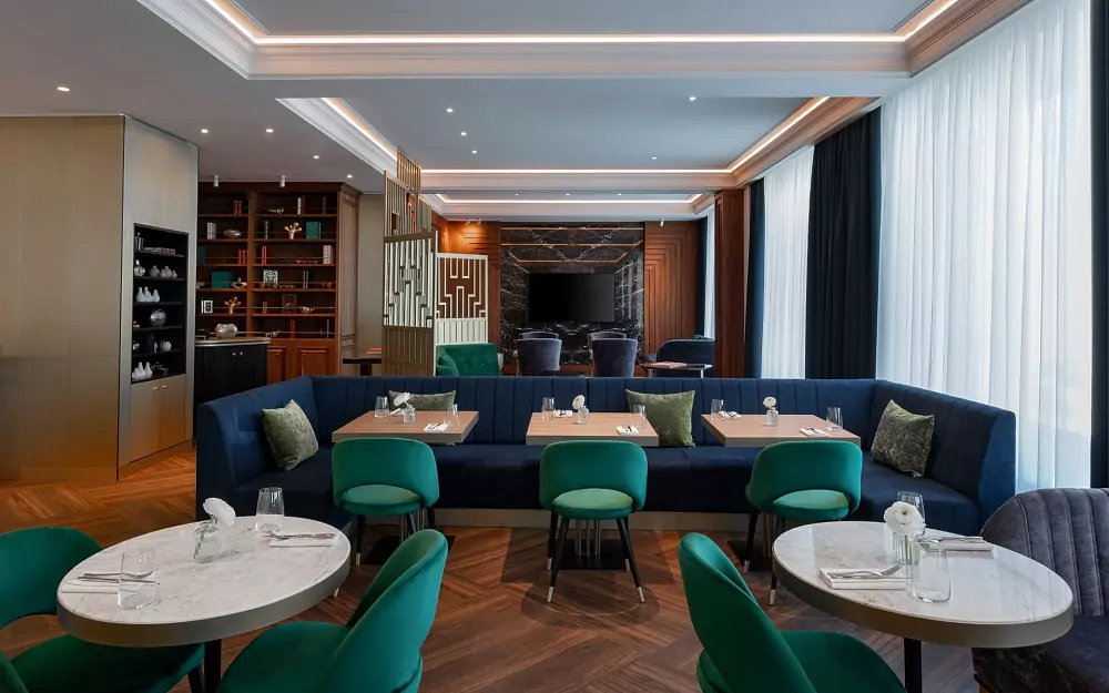 Moskau Marriott Imperial Plaza — Club Lounge — Foto 1