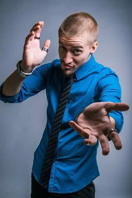 Sunucu Nikolay Tsykatunov