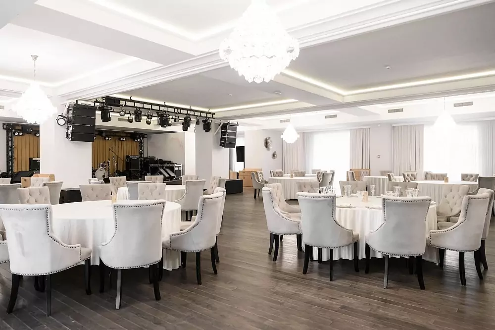 Yudino Park — Gran Salón — foto 1