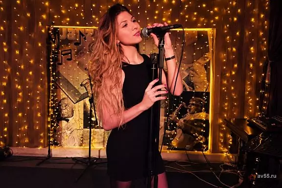 Vocalista Anna Agafonova