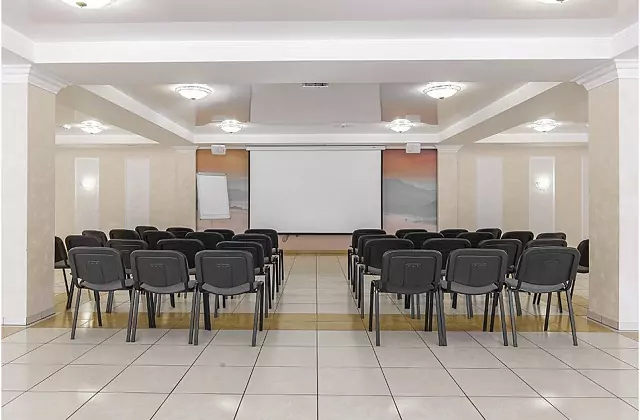 Hôtel « Avrora » — Salle de conférence « Avrora »
