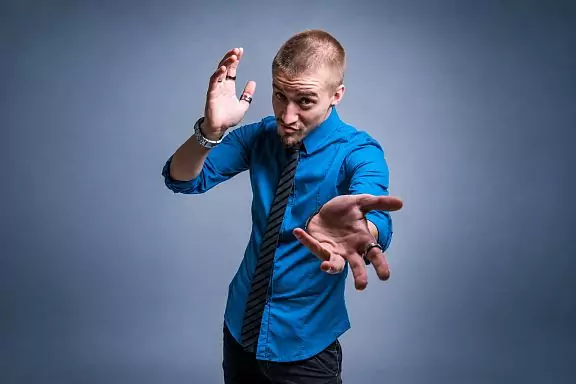 Presentador Nikolái Tsikatunov