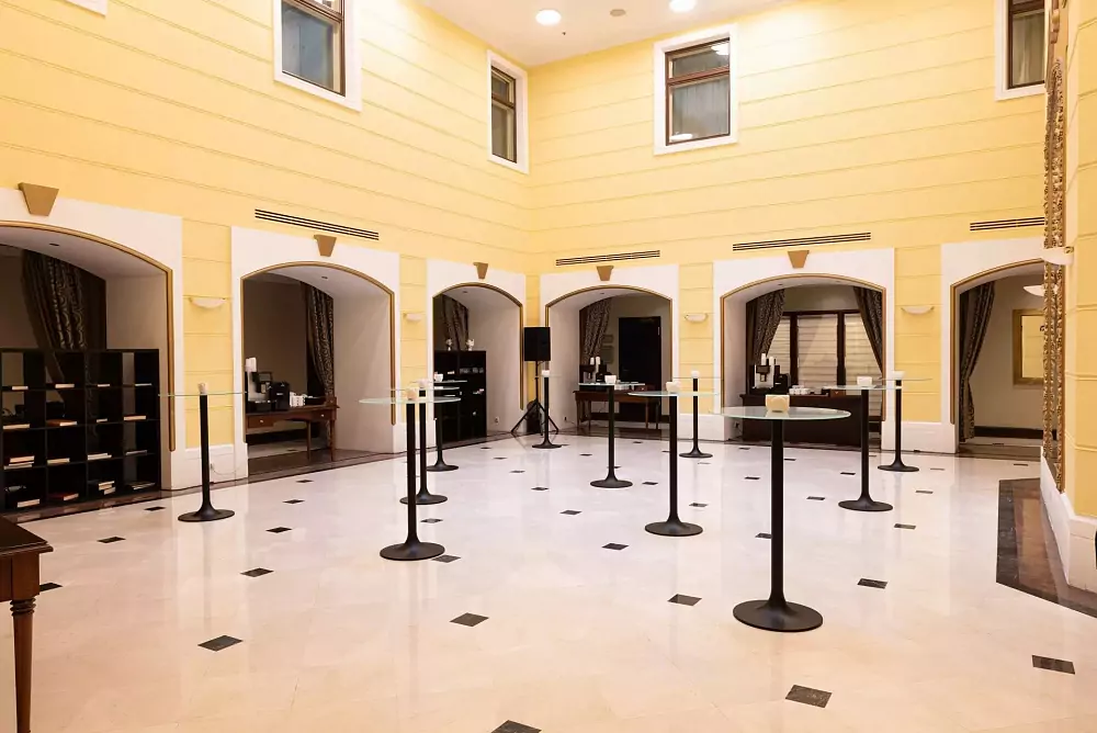 Cosmos Selection Nevsky Royal — Salle « Atrium » — photo 1