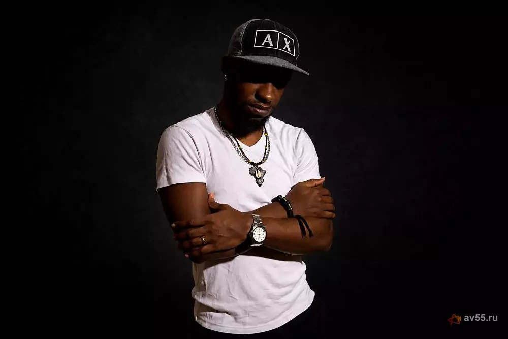 DJ TOMBLACK — photo 1