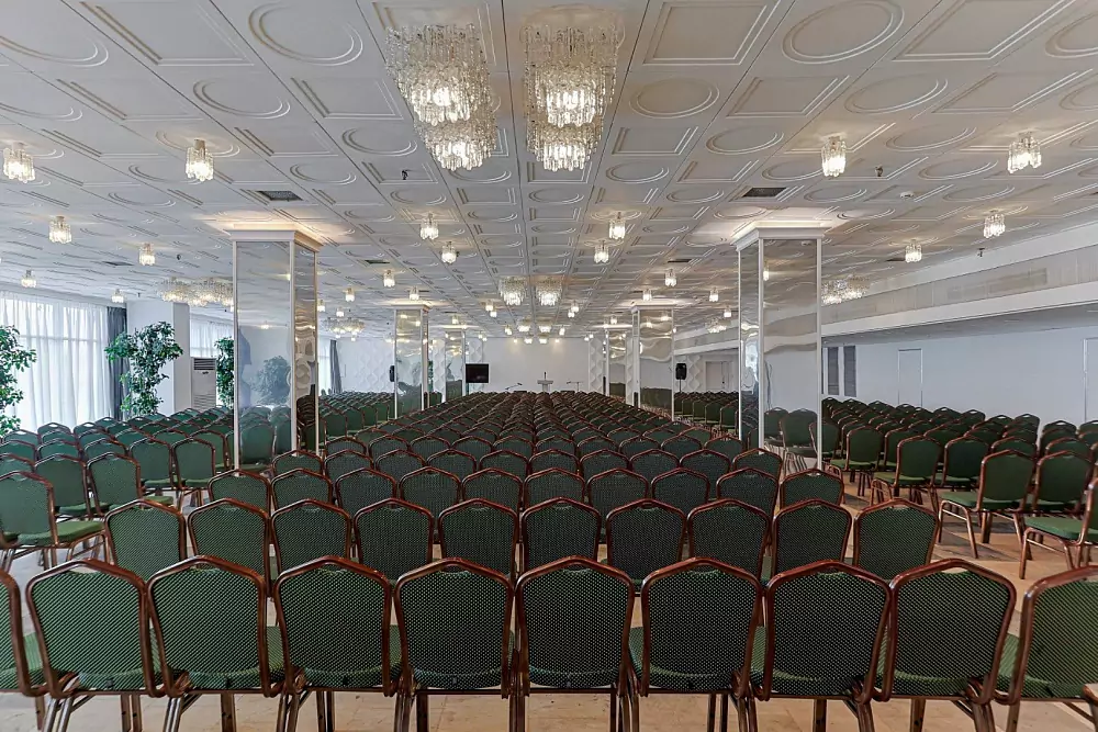 Izmailovo «Alfa» — Salón «Luzhniki» — foto 1