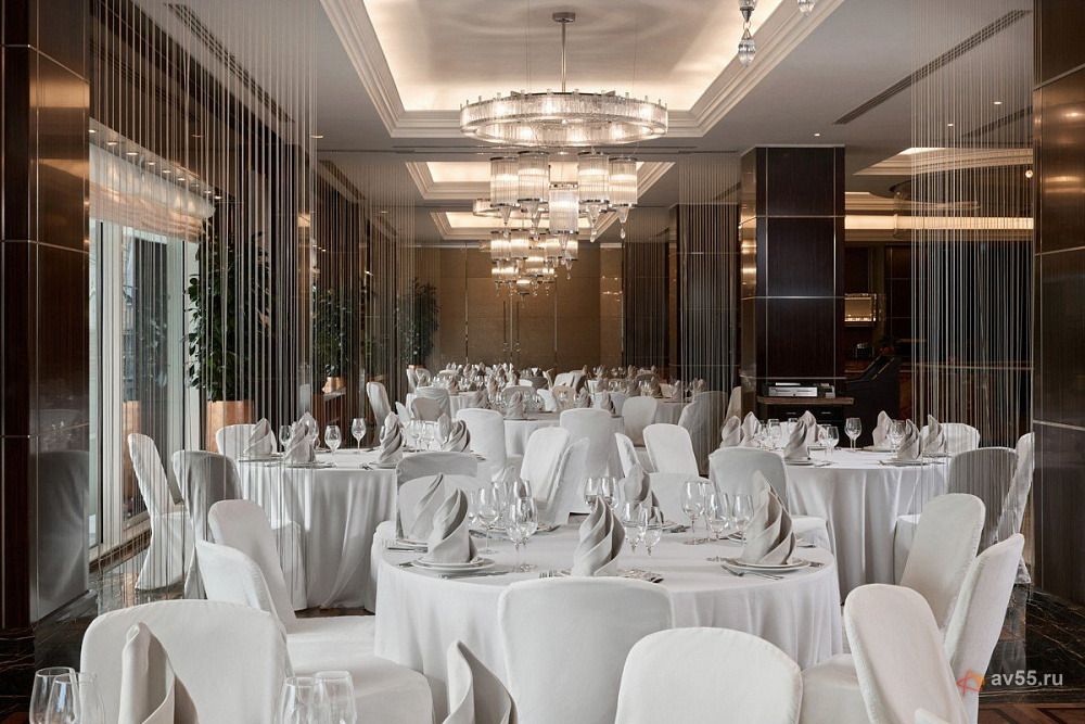 Hotel Continental (antiguo InterContinental Moscú Tverskaya) — Restaurante «Tatlin» — foto 1