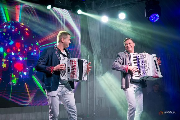 Accordion Duo “Shtrikhkod”
